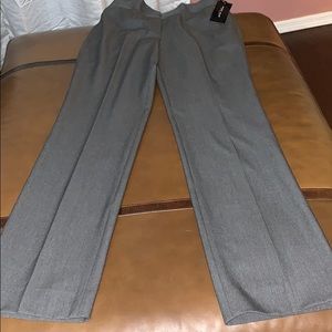 Antonio Melani Dress Pant sz 4. Grey.